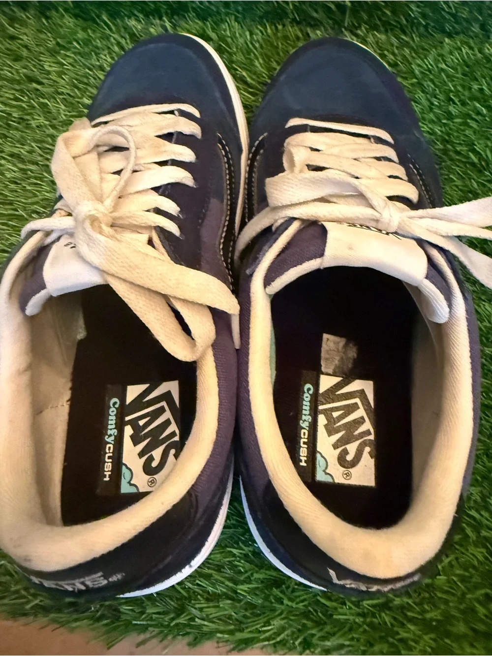 Vans unisex CRUZE Too Navy and White Suede Low-Top Sneakers m 8 w 9.5